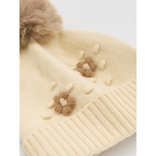 Reserved - Czapka z haftem - beżowy Reserved 1-3 lata Reserved