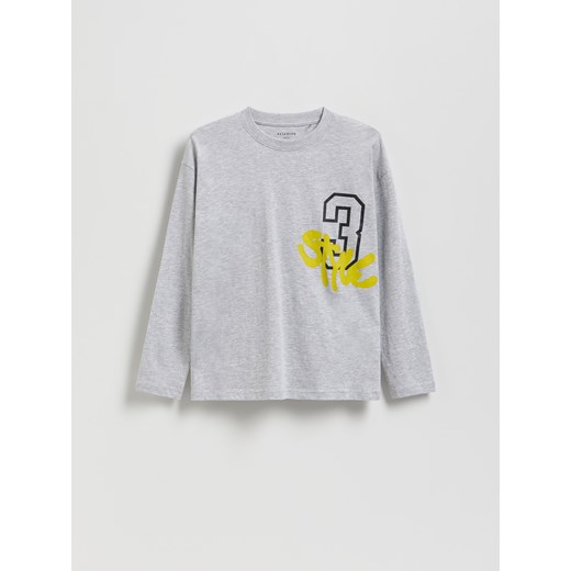 Reserved - Longsleeve z nadrukiem - jasnoszary ze sklepu Reserved w kategorii Bluzy chłopięce - zdjęcie 186487014