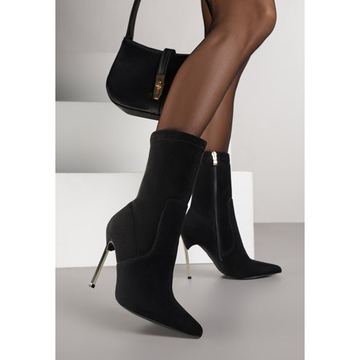 Czarne Botki na Szpilce z Metaliczną Ozdobą Zotila - id: 400589 - marki born2be - 186492010 Czarne Botki na Szpilce z Metaliczną Ozdobą Zotila ze sklepu born2be.pl w kategorii Botki - zdjęcie 186492010