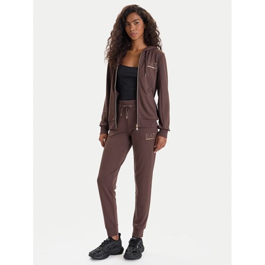 EA7 Emporio Armani Dres 8NTV51 TJ9RZ U6063 Brązowy Regular Fit ze sklepu MODIVO w kategorii Dresy damskie - zdjęcie 186492683