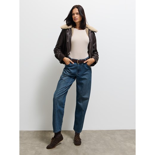 Mohito - Longsleeve z lyocellem - beżowy ze sklepu Mohito w kategorii Bluzki damskie - zdjęcie 186493162