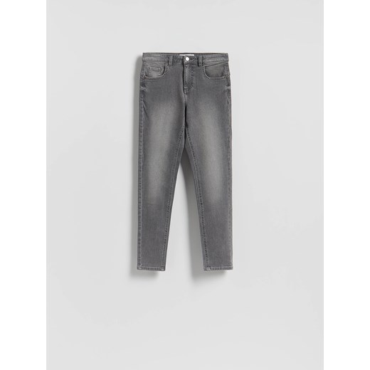 Reserved - Jeansy slim fit push up - jasnoszary ze sklepu Reserved w kategorii Jeansy damskie - zdjęcie 186493752
