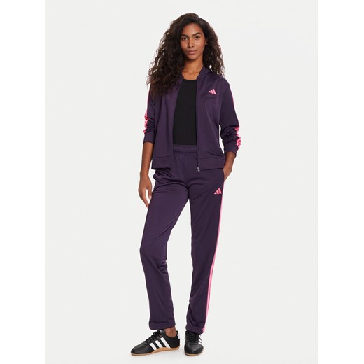 adidas Dres Essentials 3-Stripes JX0510 Fioletowy Regular Fit ze sklepu MODIVO w kategorii Dresy damskie - zdjęcie 186498950
