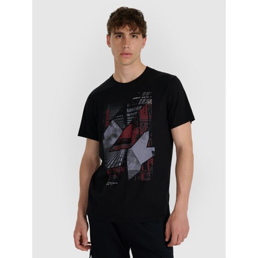 Męski t-shirt z nadrukiem 4F 4FWAW25TTSHM3135 - czarny ze sklepu Sportstylestory.com w kategorii T-shirty męskie - zdjęcie 186503140