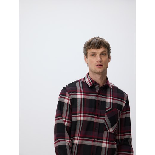 Reserved - Koszula regular fit w kratę - czerwony - id: 056DO-33P - marki Reserved - 186509831 Reserved - Koszula regular fit w kratę - czerwony ze sklepu Reserved w kategorii Koszule męskie - zdjęcie 186509831