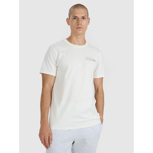 Męski t-shirt z nadrukiem 4F 4FWAW25TTSHM2372 - biały ze sklepu Sportstylestory.com w kategorii T-shirty męskie - zdjęcie 186512372
