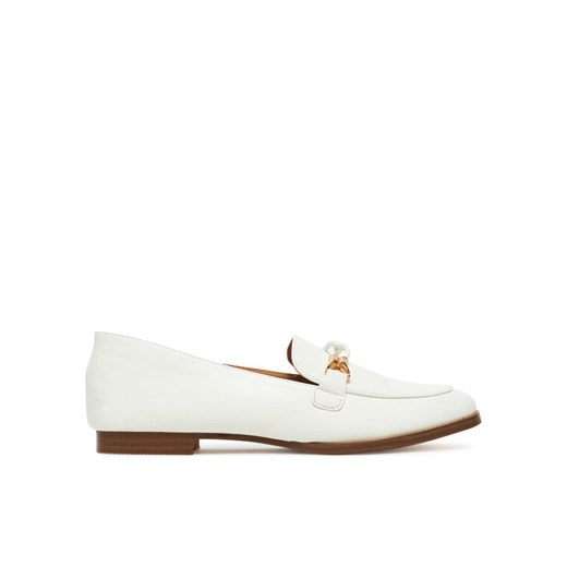 DeeZee Loafersy R8102 Biały ze sklepu MODIVO w kategorii Lordsy damskie - zdjęcie 186521523