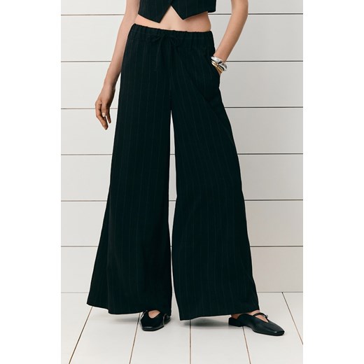 SPODNIE DAMSKIE MYKONOS BLACK STRIPES ze sklepu Jemiol w kategorii Spodnie damskie - zdjęcie 186535941