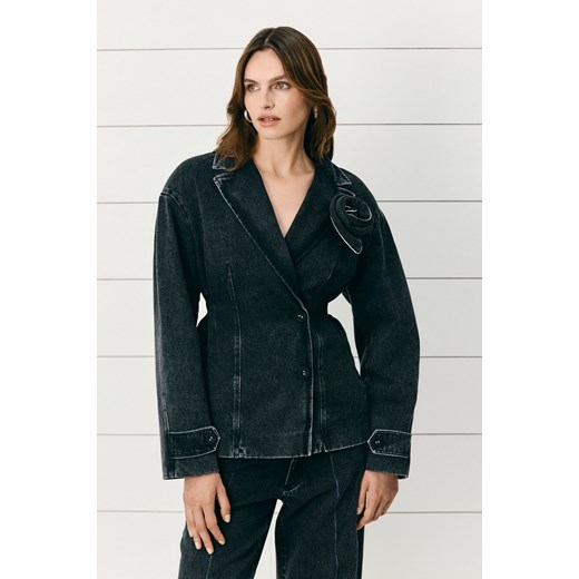 MARYNARKA LILY ASH DENIM - id: 7749 - marki Jemiol - 186536114 MARYNARKA LILY ASH DENIM ze sklepu Jemiol w kategorii Marynarki damskie - zdjęcie 186536114