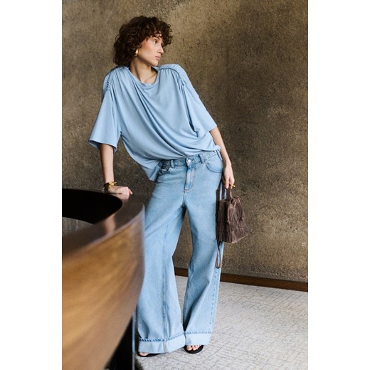 T-SHIRT DAMSKI NOAH SKY BLUE ze sklepu Jemiol w kategorii Bluzki damskie - zdjęcie 186537600