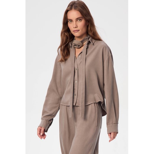 KOSZULA DAMSKA DALLA LIGHT MOCCA WASHED ze sklepu Jemiol w kategorii Koszule damskie - zdjęcie 186539001