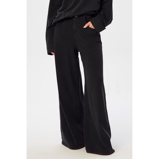 SPODNIE DAMSKIE WASHED BLACK ze sklepu Jemiol w kategorii Spodnie damskie - zdjęcie 186539074