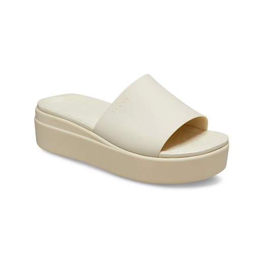 Crocs Klapki &quot;Brooklyn&quot; w kolorze kremowym ze sklepu Limango Polska w kategorii Klapki damskie - zdjęcie 186542284