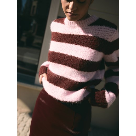 Reserved - Sweter w paski - wielobarwny ze sklepu Reserved w kategorii Swetry damskie - zdjęcie 186551800