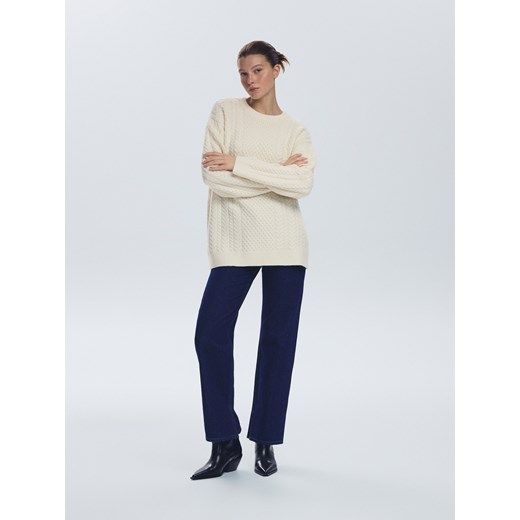 Reserved - Sweter oversize z warkoczowym splotem - kremowy ze sklepu Reserved w kategorii Swetry damskie - zdjęcie 186554972