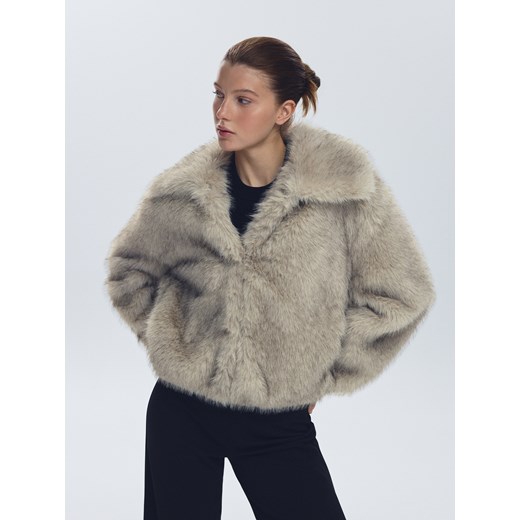 Reserved - Sztuczne futerko z kołnierzem - jasnoszary ze sklepu Reserved w kategorii Futra damskie - zdjęcie 186555204