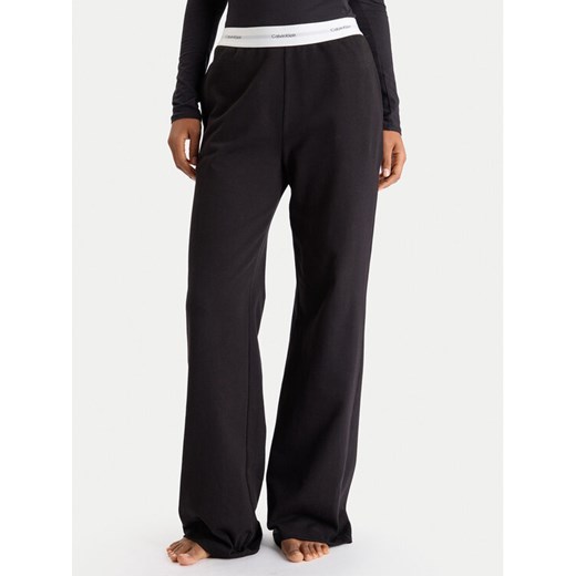 Calvin Klein Underwear Spodnie piżamowe LV00QS7518 Czarny Regular Fit ze sklepu MODIVO w kategorii Piżamy damskie - zdjęcie 186555701