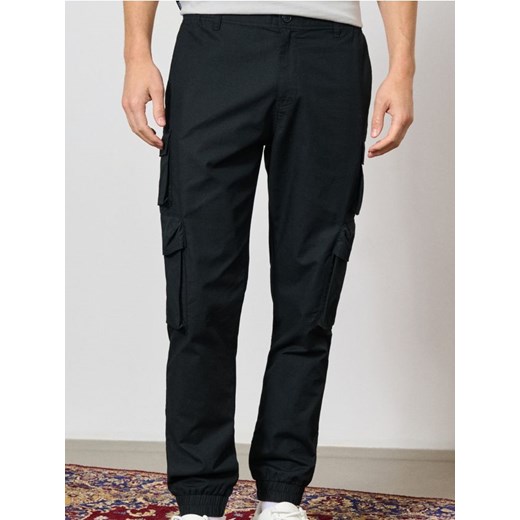Sinsay - Spodnie cargo - czarny ze sklepu Sinsay w kategorii Spodnie męskie - zdjęcie 186557970
