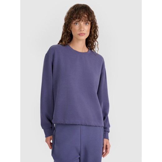 Damska bluza dresowa nierozpinana bez kaptura 4F 4FWAW25TSWSF1837 - niebieska ze sklepu Sportstylestory.com w kategorii Bluzy damskie - zdjęcie 186580033
