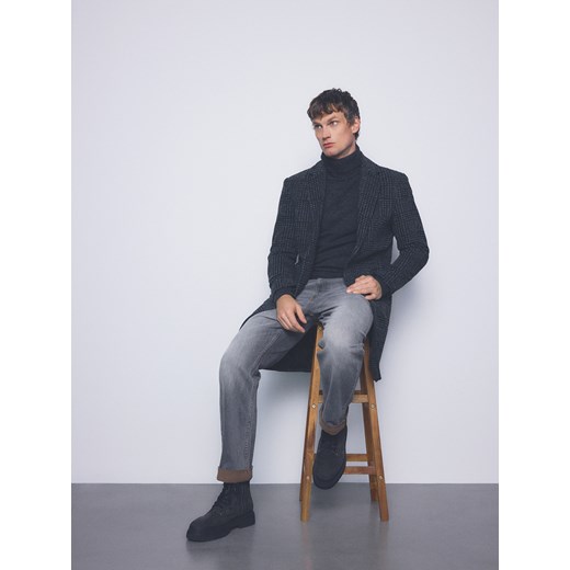 Reserved - Długi płaszcz w kratę - ciemnoszary ze sklepu Reserved w kategorii Płaszcze męskie - zdjęcie 186584121