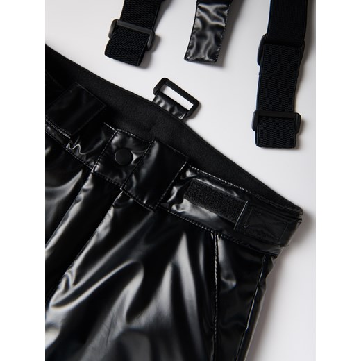 Reserved - Ocieplane spodnie na szelkach - czarny Reserved 128 (7-8 lat) Reserved