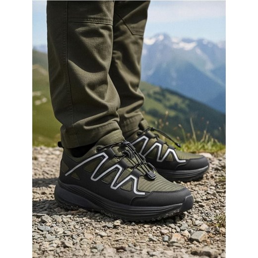 Sinsay - Sportowe buty z elastycznymi sznurówkami - zielony ze sklepu Sinsay w kategorii Buty sportowe męskie - zdjęcie 186592194