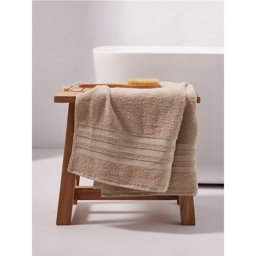 Sinsay - Ręcznik bawełniany - beżowy ze sklepu Sinsay w kategorii Ręczniki - zdjęcie 186592270