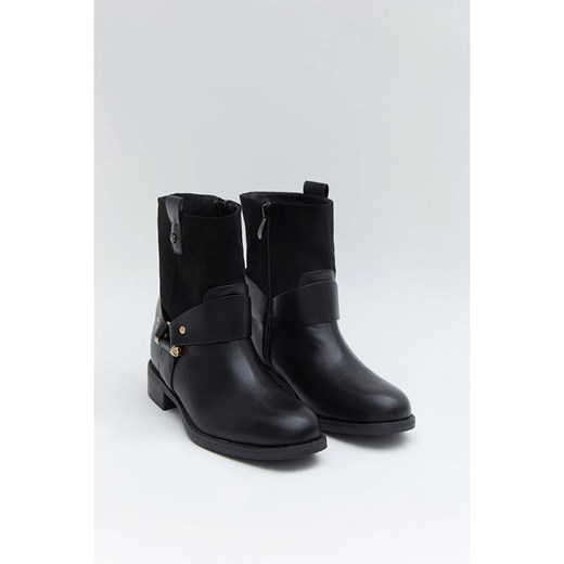 Bellucci Botki w kolorze czarnym ze sklepu Limango Polska w kategorii Botki - zdjęcie 186600092