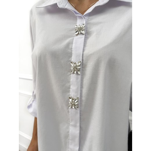 Biała Klasyczna Koszula z Ozdobami Modnakiecka.pl 38 ModnaKiecka.pl
