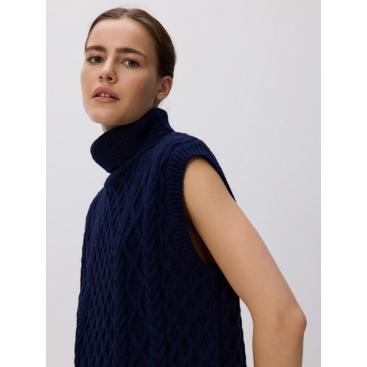 Reserved - Kamizelka z golfem - granatowy ze sklepu Reserved w kategorii Kamizelki damskie - zdjęcie 186631382