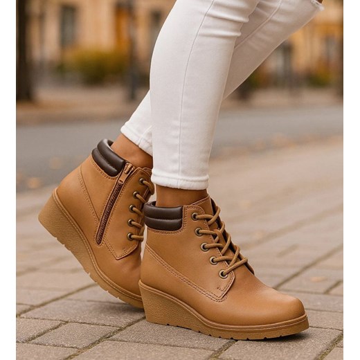 Kamelowe sznurowane botki na niskim koturnie /a10-2 +H2 16624 T7-38/ - id: 30529 - marki Pantofelek24.pl - 186632964 Kamelowe sznurowane botki na niskim koturnie /a10-2 +H2 16624 T7-38/ ze sklepu Pantofelek24.pl w kategorii Buty zimowe dziecięce - zdjęcie 186632964