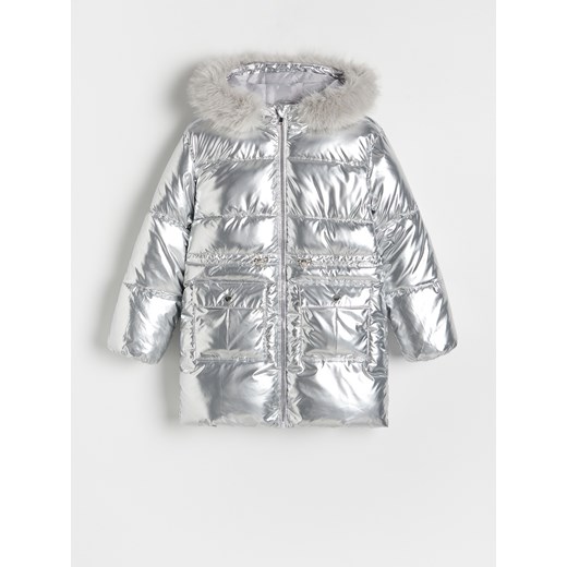 Reserved - Pikowany płaszcz z metalicznym połyskiem - srebrny ze sklepu Reserved w kategorii Płaszcze dziewczęce - zdjęcie 186639494