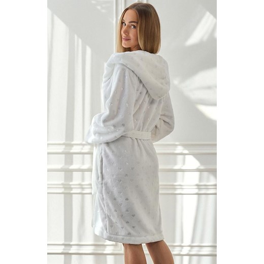 Krótki szlafrok damski z kapturem biały 2550 Amira, Kolor biały, Rozmiar XL, L&amp;L ze sklepu Intymna w kategorii Szlafroki damskie - zdjęcie 186643390