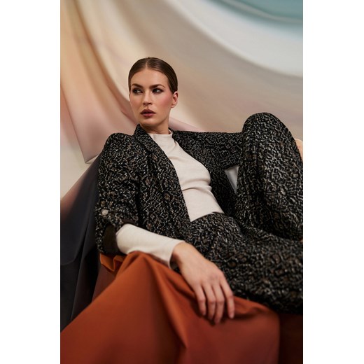 Marynarka w zwierzęcy wzór czarna ze sklepu Moodo.pl w kategorii Marynarki damskie - zdjęcie 186646010