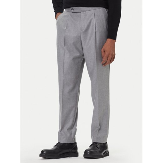 BOSS Chinosy C-Perino 50551829 Szary Tapered Fit ze sklepu MODIVO w kategorii Spodnie męskie - zdjęcie 186655160