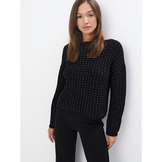 Mohito - Czarny sweter z dżetami - czarny Mohito L promocyjna cena Mohito