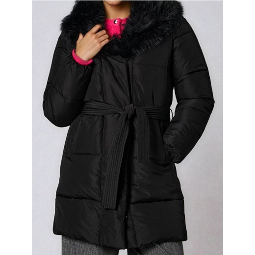 Sinsay - Pikowany płaszcz z futerkiem - czarny ze sklepu Sinsay w kategorii Płaszcze damskie - zdjęcie 186665762
