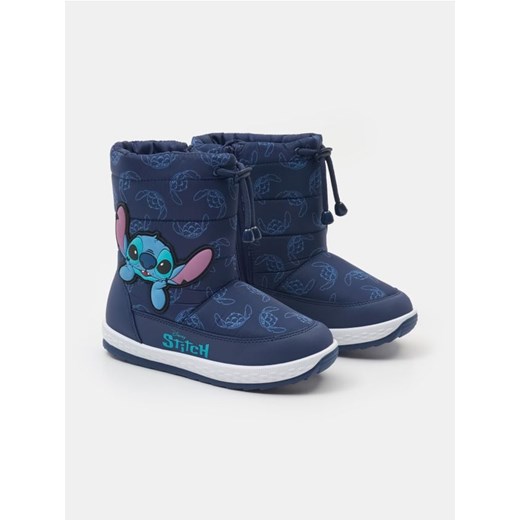 Sinsay - Lekko ocieplane śniegowce z elementami 3D Stitch - granatowy ze sklepu Sinsay w kategorii Buty zimowe dziecięce - zdjęcie 186667664