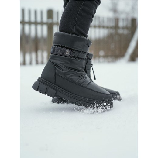 Sinsay - Pikowane śniegowce - czarny ze sklepu Sinsay w kategorii Buty zimowe dziecięce - zdjęcie 186667712