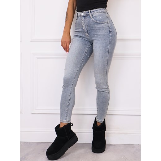 SPODNIE JEANSOWE SKINNY W CYRKONIE- JASNOJEANSOWE ze sklepu olika.com.pl w kategorii Jeansy damskie - zdjęcie 186669430