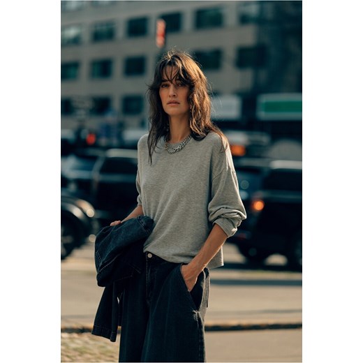 LONGSLEEVE DAMSKI LOGAN LIGHT GREY ze sklepu Jemiol w kategorii Bluzki damskie - zdjęcie 186669974