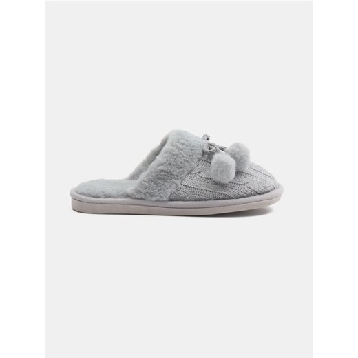 Sinsay - Kapcie z futerkiem - szary - id: 895EU-09X - marki Sinsay - 186674260 Sinsay - Kapcie z futerkiem - szary ze sklepu Sinsay w kategorii Kapcie damskie - zdjęcie 186674260
