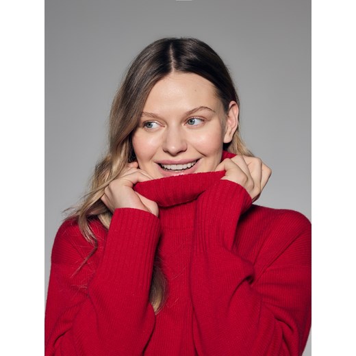 Reserved - Golf z wełną - czerwony - id: 375HZ-33X - marki Reserved - 186677970 Reserved - Golf z wełną - czerwony ze sklepu Reserved w kategorii Swetry damskie - zdjęcie 186677970