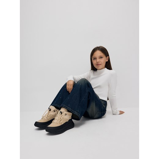 Reserved - Buty trekkingowe z ociepleniem - beżowy ze sklepu Reserved w kategorii Buty zimowe dziecięce - zdjęcie 186678311