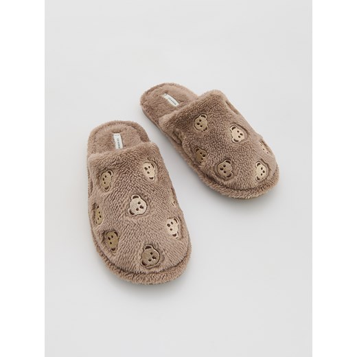 Reserved - Miękkie klapki - beżowy Reserved 40-41 Reserved