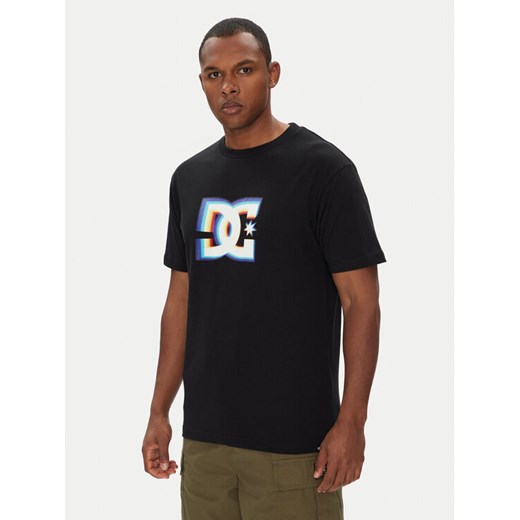 DC Shoes T-Shirt ADYZT05444 KVJ0 Czarny Regular Fit ze sklepu MODIVO w kategorii T-shirty męskie - zdjęcie 186691123