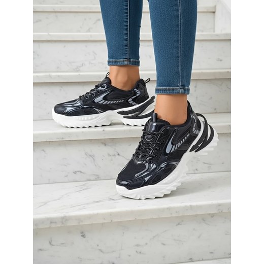 Royalfashion Sportowe sneakersy damskie na grubszej podeszwie Nettes ze sklepu royalfashion.pl w kategorii Buty sportowe damskie - zdjęcie 186704210