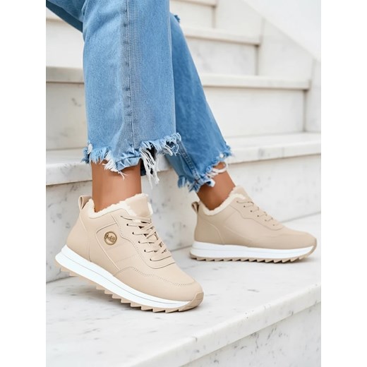 Royalfashion Beżowe buty sportowe damskie z ociepleniem Lahho ze sklepu royalfashion.pl w kategorii Buty sportowe damskie - zdjęcie 186704240