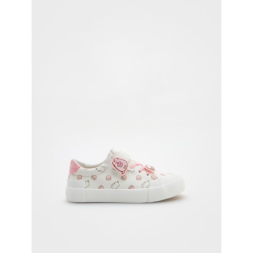 Reserved - Wzorzyste trampki Pusheen - biały ze sklepu Reserved w kategorii Trampki dziecięce - zdjęcie 186704294