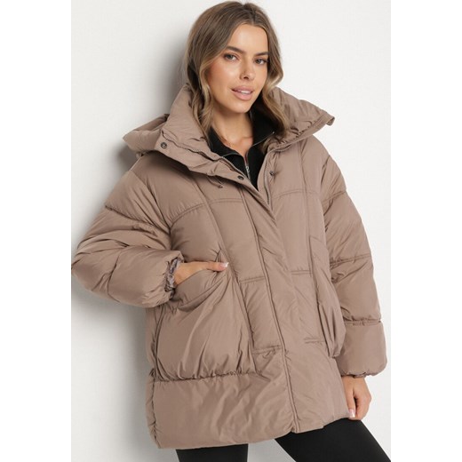 Ciemnobeżowa Pikowana Kurtka o Kroju Oversize z Kapturem Galandia L born2be.pl
